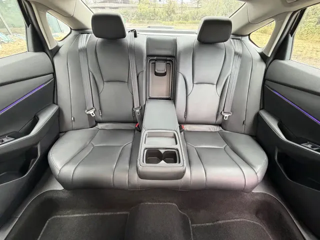 Honda Accord — Фото автомобиля 20
