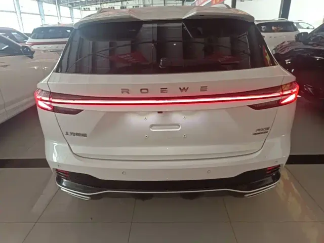 Roewe RX5 — Фото автомобиля 5