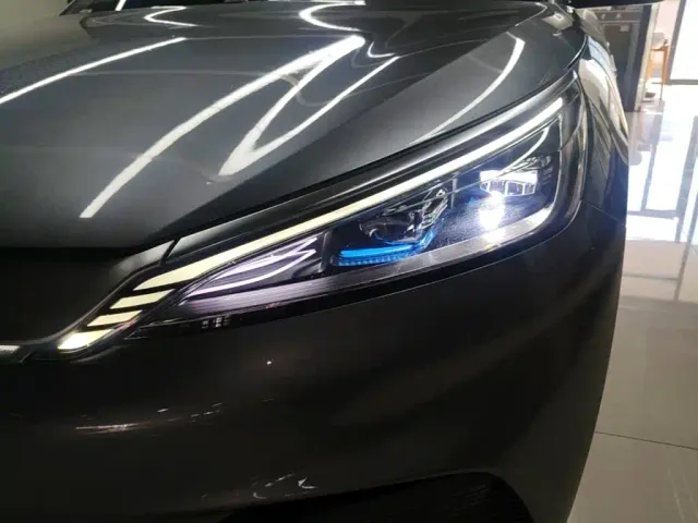 BYD Yuan PLUS — Фото автомобиля 17