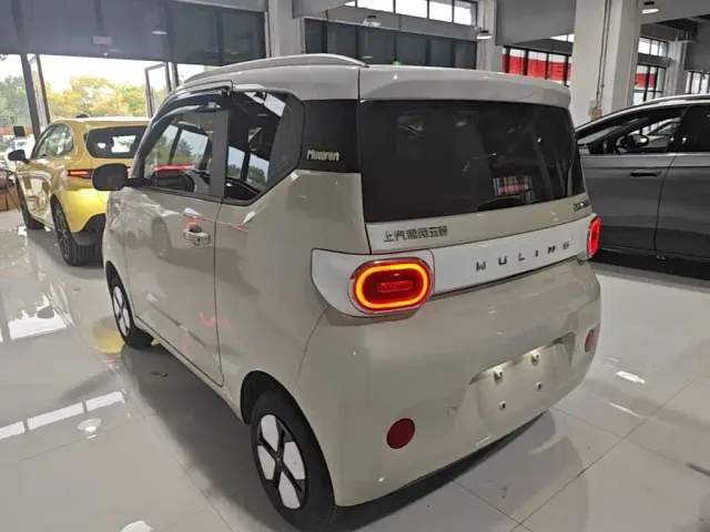 Wuling Hongguang Mini EV — Фото автомобиля 4