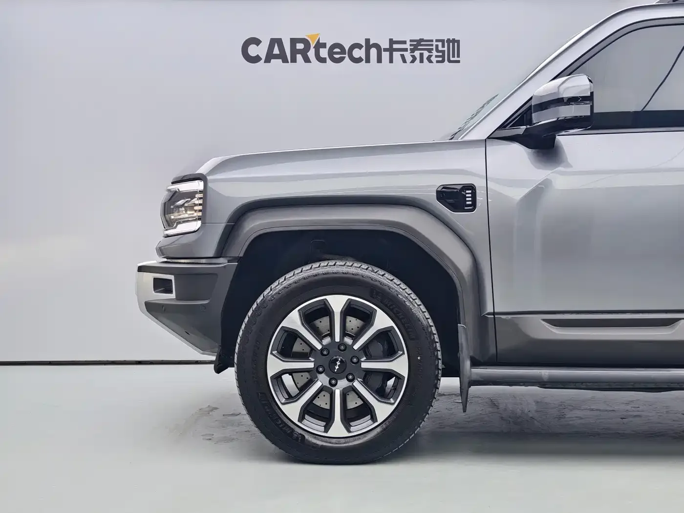 Fang Cheng Bao Leopard 5 2024 Cloud Chariot Luxury Edition — Фото автомобиля 6