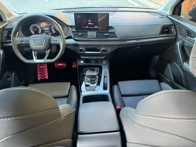 Audi Q5L — Фото автомобиля 7