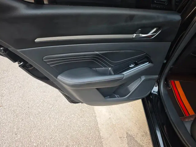 Nissan Teana — Фото автомобиля 21