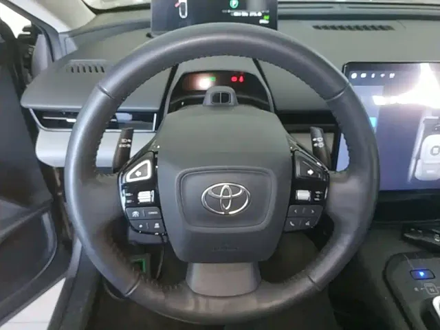 Toyota bZ5 — Фото автомобиля 10