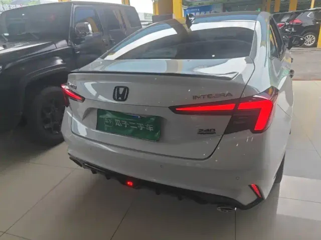 Honda Integra — Фото автомобиля 5