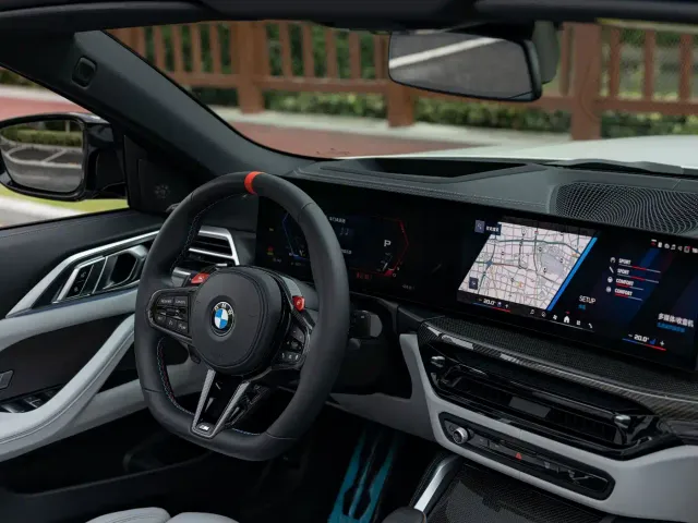 BMW M4 — Фото автомобиля 8