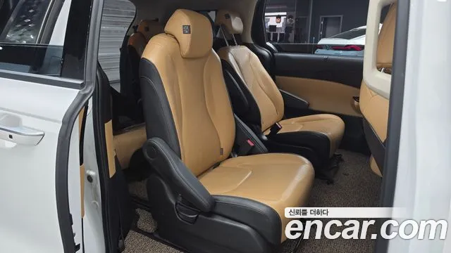 Kia Canival Carnival 4 поколение Бензин 9 мест Noblesse — Фото автомобиля 12