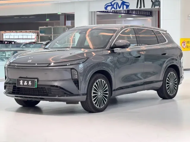 Фотография автомобиля — Dongfeng Aeolus L8
