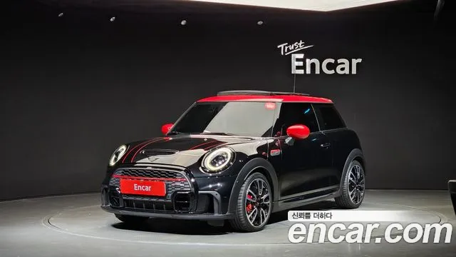 Фотография автомобиля — MINI Cooper