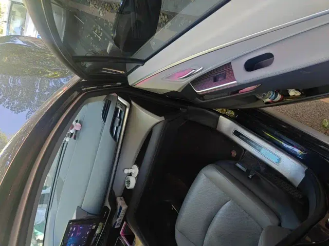 Toyota Granvia — Фото автомобиля 19