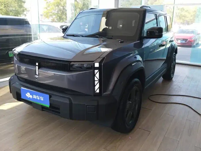 Фотография автомобиля — iCAR 03