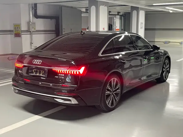 Audi A6L — Фото автомобиля 29