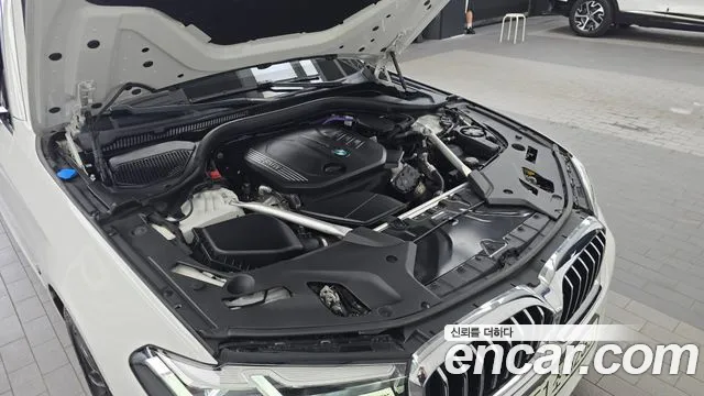 BMW 5-Series 5 серия (G30) 523d M Sport — Фото автомобиля 6