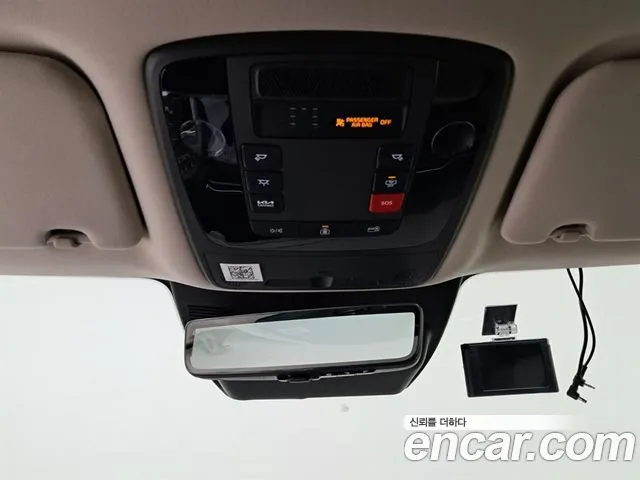 Kia Carnival Generation 4 — Фото автомобиля 14