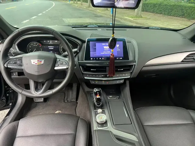 Cadillac CT5 — Фото автомобиля 4