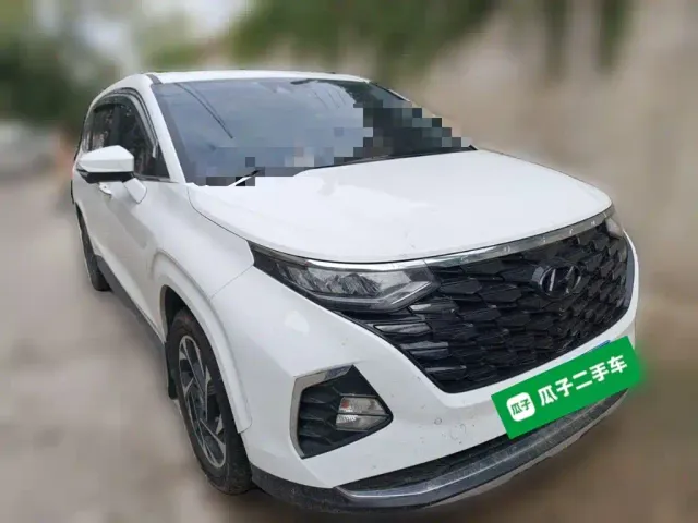 Фотография автомобиля — Hyundai Custo