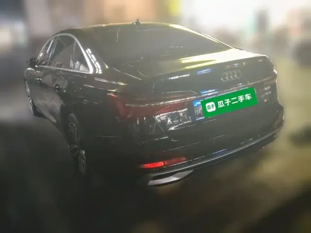 Audi A6L — Фото автомобиля 4