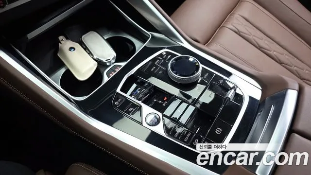 BMW X6 xDrive40i M Sport — Фото автомобиля 8