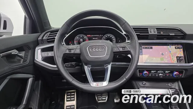 Audi Q3 F3 — Фото автомобиля 14