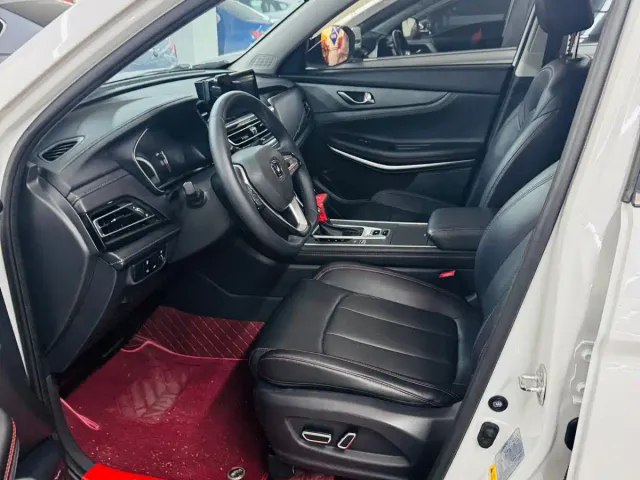 Changan CS75 — Фото автомобиля 7