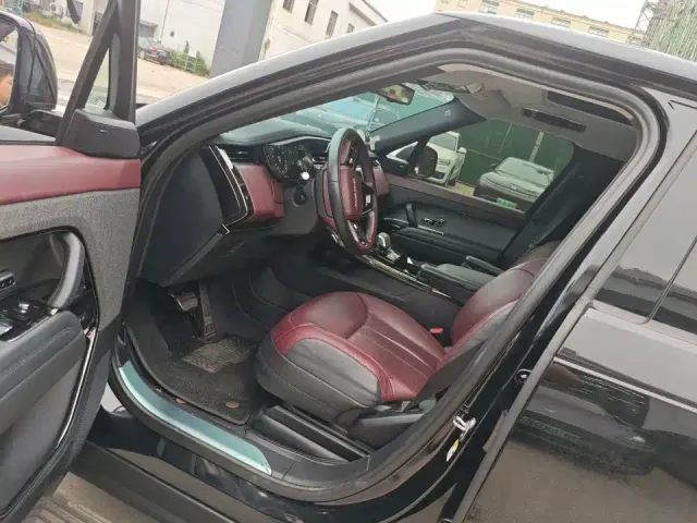 Land Rover Range Rover Sport — Фото автомобиля 5