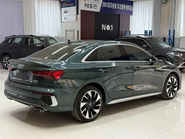 Audi A3 — Фото автомобиля 4