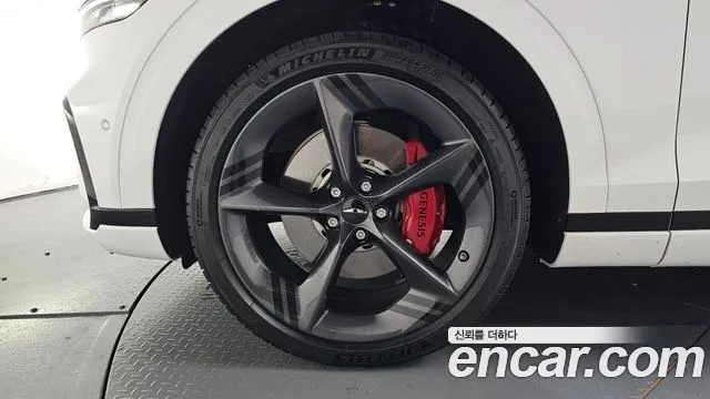 Genesis GV70 3.5T Бензин 2WD — Фото автомобиля 5