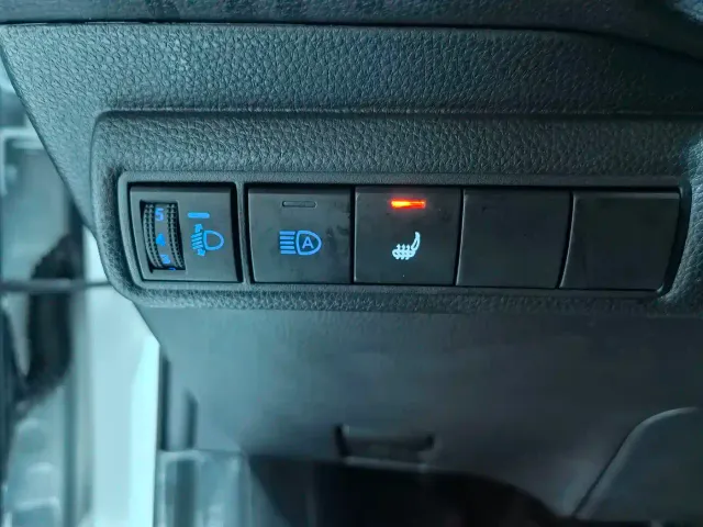 Toyota Corolla — Фото автомобиля 12