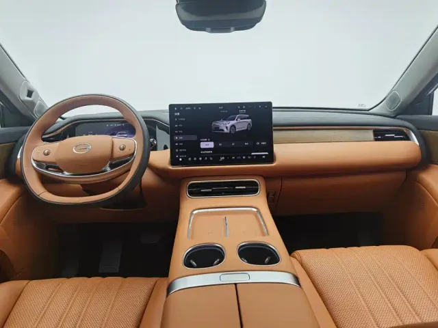 GAC Trumpchi Xiangwang S9 — Фото автомобиля 5