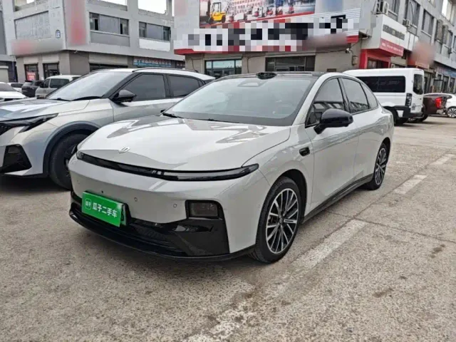 Фотография автомобиля — Leapmotor B01