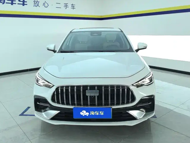 Geely Galaxy Stellar 6 — Фото автомобиля 2