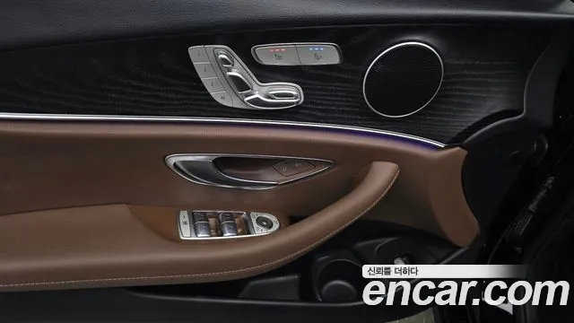 Mercedes-Benz E-Class W213 — Фото автомобиля 23