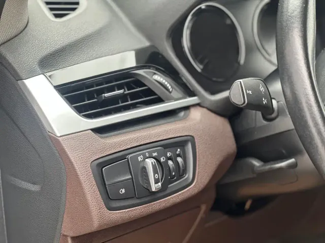 BMW X1 — Фото автомобиля 6