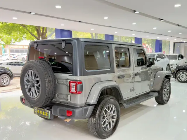 Jeep Wrangler 4xe — Фото автомобиля 7