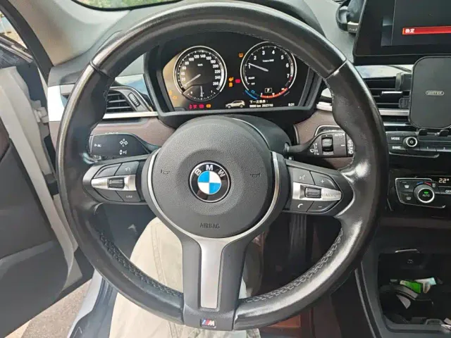 BMW X1 — Фото автомобиля 15