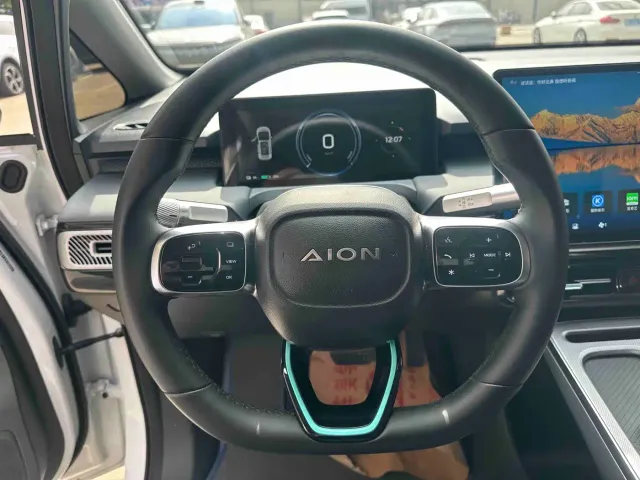GAC Aion Y — Фото автомобиля 5