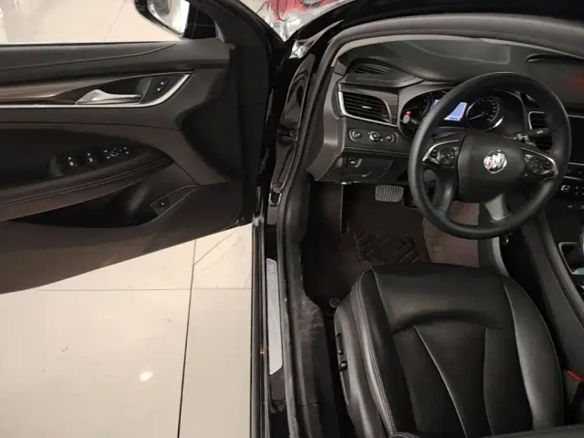 Buick LaCrosse — Фото автомобиля 15