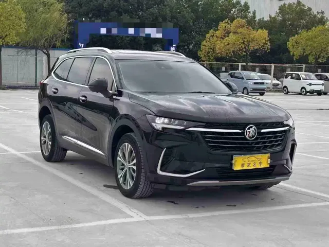 Buick Envision Plus — Фото автомобиля 3