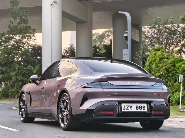 Xiaomi Auto Xiaomi SU7 2024 AWD Extended Range Advanced Smart Driving Max Edition — Фото автомобиля 5