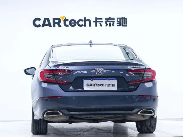 Honda Accord — Фото автомобиля 6