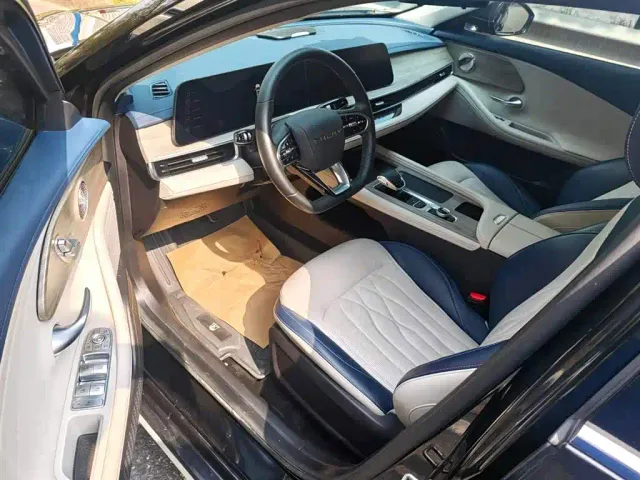 Chery Arrizo 8 — Фото автомобиля 6
