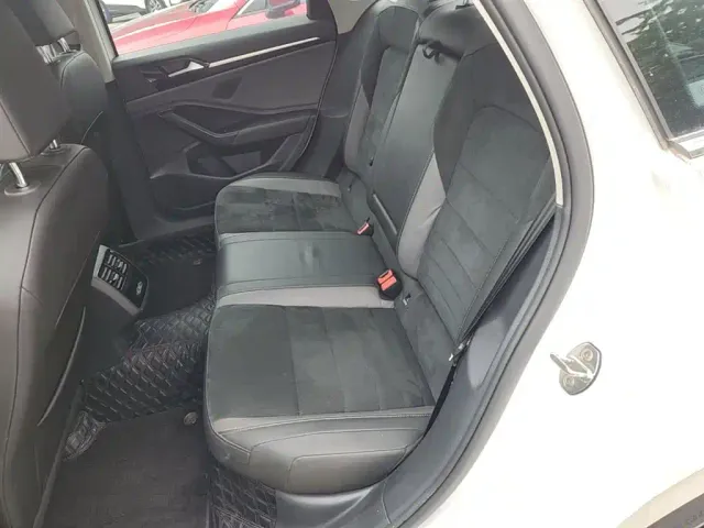 Volkswagen Sagitar — Фото автомобиля 16