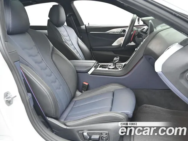 BMW 8-Series — Фото автомобиля 10