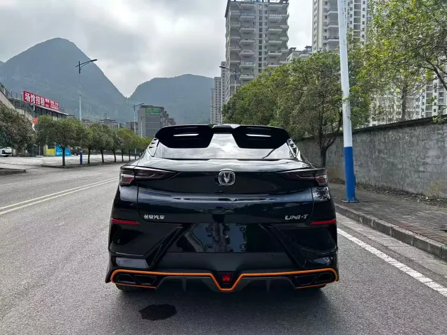 Changan UNI-T — Фото автомобиля 8