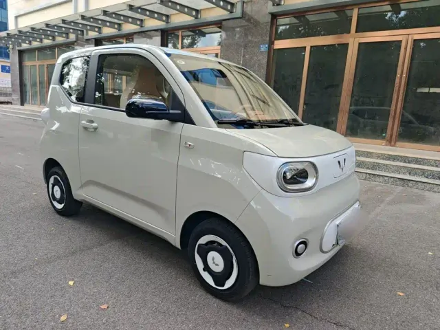Wuling Hongguang Mini EV — Фото автомобиля 10