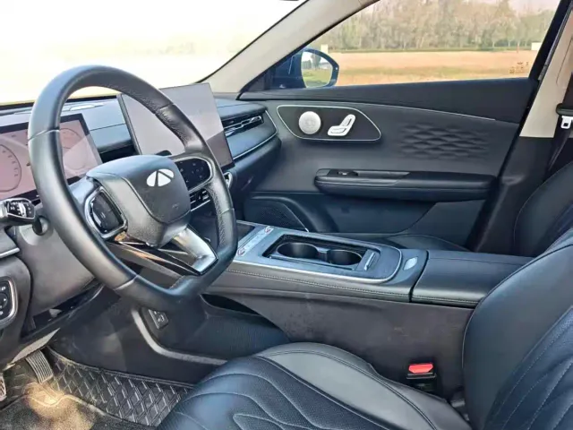 Chery Fulwin A8L — Фото автомобиля 4
