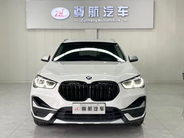 BMW X1 — Фото автомобиля 3