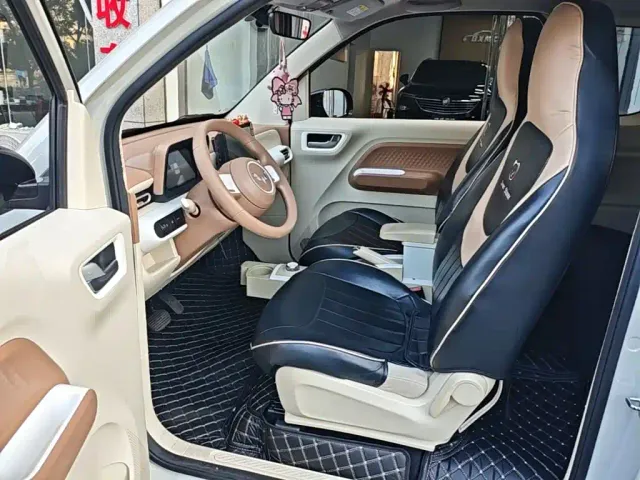 Wuling Hongguang Mini EV — Фото автомобиля 14