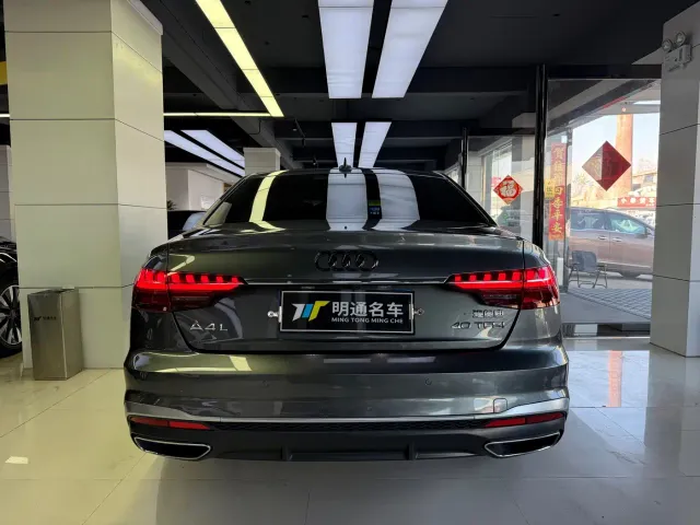 Audi A4L — Фото автомобиля 4