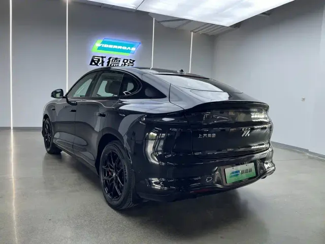 IM Motors LS6 — Фото автомобиля 3